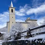 Maison *